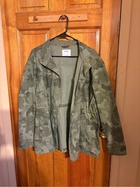 Old Navy Camo Jacket